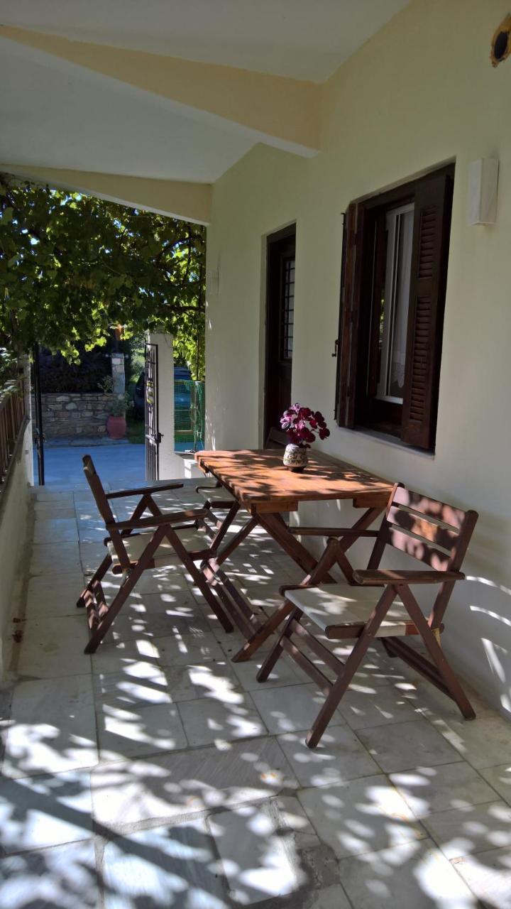 Sotiroulis Apartments Néa Meságkala Extérieur photo