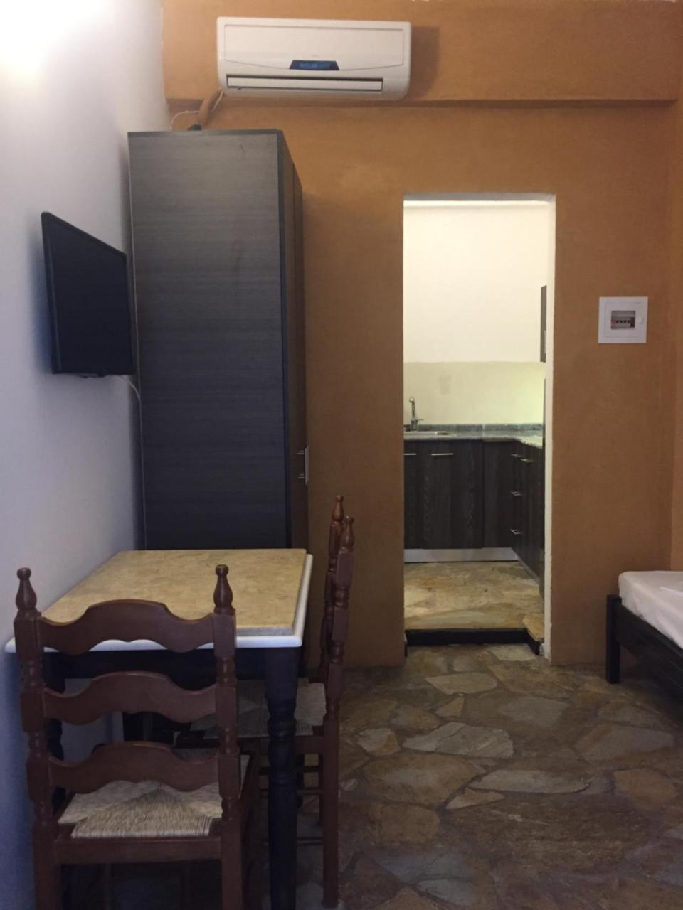 Sotiroulis Apartments Néa Meságkala Extérieur photo